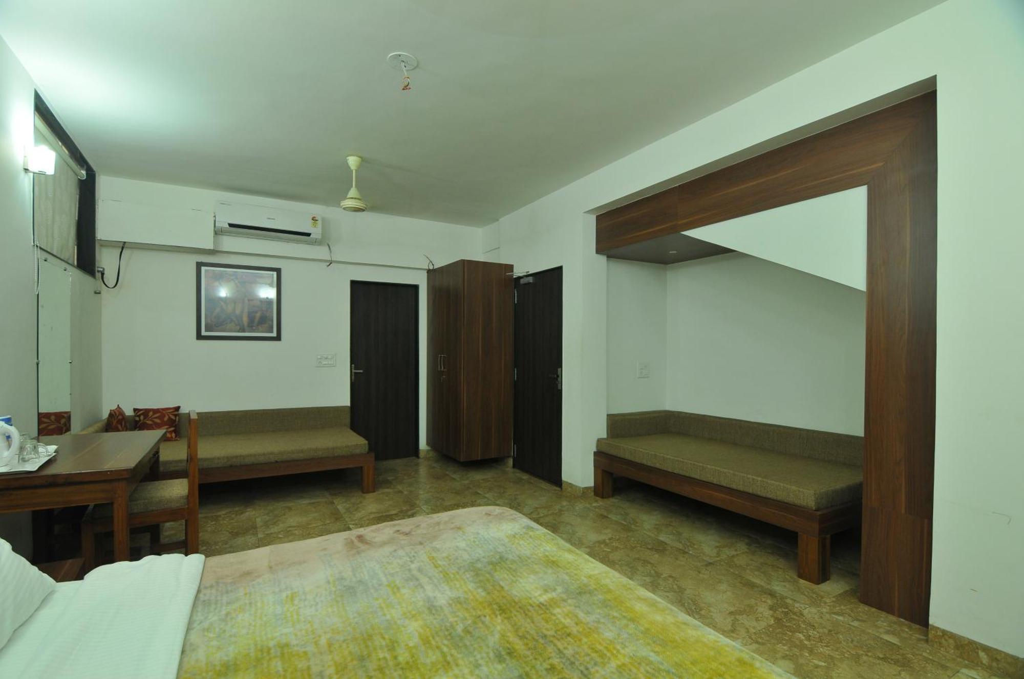 Lago Villa Bhopal Buitenkant foto